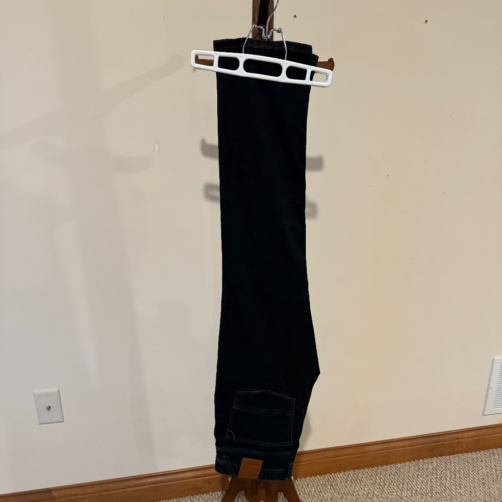 Tommy Bahama Jeans